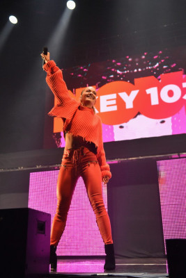 Rita Ora - Key 103 Live 11/09/2017