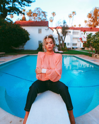 Rita Ora - Instagram 03/11/2018