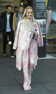 photo 16 in Rita Ora gallery [id781277] 2014-12-19 00:00:00