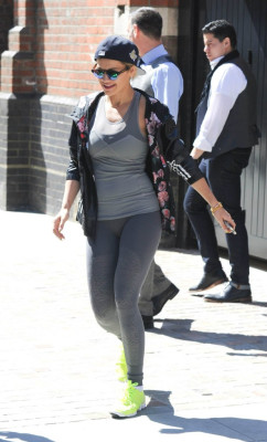 photo 19 in Rita Ora gallery [id731044] 2014-05-21 00:00:00