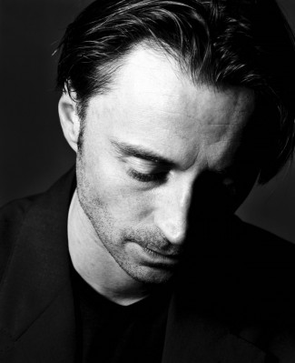 photo 8 in Robert Carlyle gallery [id843508] 2015-11-09 00:00:00