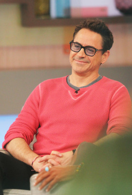 Robert Downey Jr - Good Morning America in New York 10/08/2014