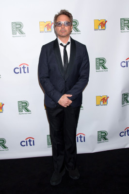 Robert Downey Jr - &#039;We&#039;ll Be Together&#039; 12/09/2019