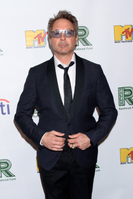 Robert Downey Jr - &#039;We&#039;ll Be Together&#039; 12/09/2019