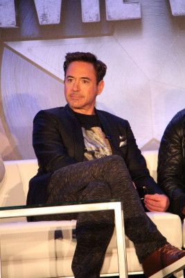 Robert Downey Jr - &#039;Captain America Civil War&#039; Press Conference in BH 04/10/2016