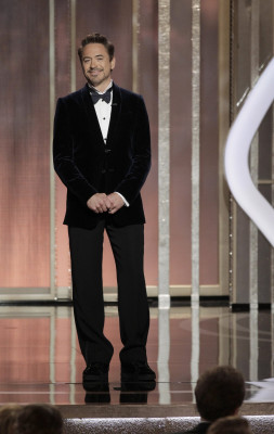Robert Downey Jr - 70th Annual Golden Globe Awards in Beverly Hills 01/13/2013