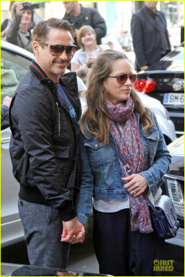 Robert Downey Jr - &#039;Le Ralph&#039; Restaurant in Paris 04/14/2013