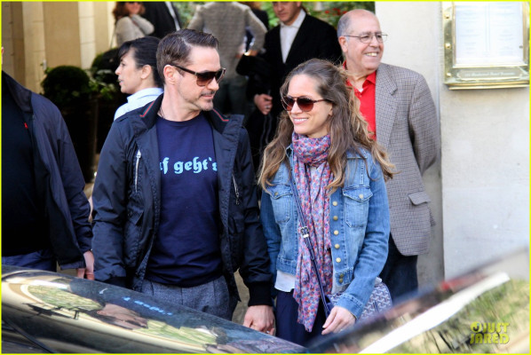 Robert Downey Jr - &#039;Le Ralph&#039; Restaurant in Paris 04/14/2013