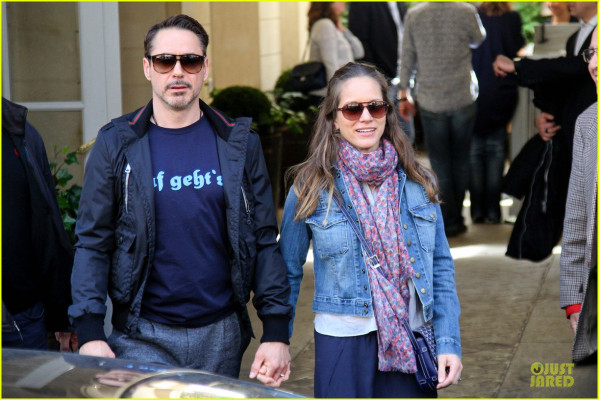Robert Downey Jr - &#039;Le Ralph&#039; Restaurant in Paris 04/14/2013