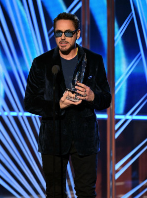 Robert Downey Jr - People&#039;s Choice Awards 01/18/2017