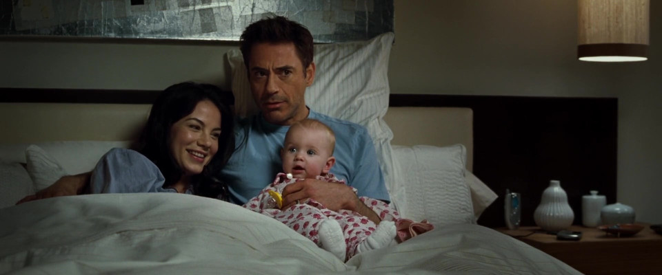 Robert Downey Jr - Due Date (2010)