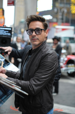 Robert Downey Jr - Good Morning America in New York 04/29/2013