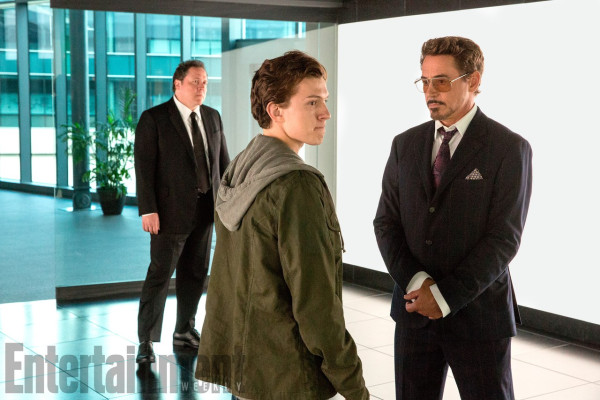 Robert Downey Jr - Spiderman Homecoming Movie Stills