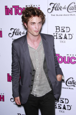 photo 17 in Robert Pattinson gallery [id128174] 2009-01-12 00:00:00