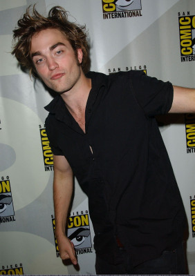 photo 26 in Robert Pattinson gallery [id124558] 2009-01-04 00:00:00
