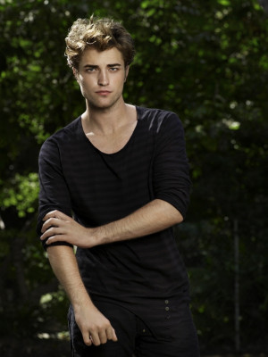 Robert Pattinson pic #317536
