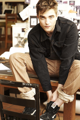 Robert Pattinson pic #318009