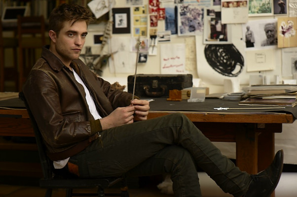 Robert Pattinson pic #344157