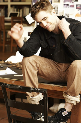 Robert Pattinson pic #354527