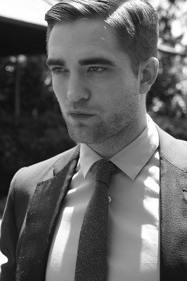 Robert Pattinson pic #354529
