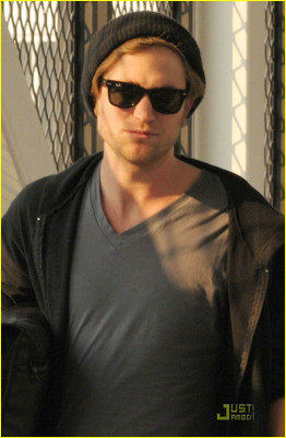 Robert Pattinson pic #125441
