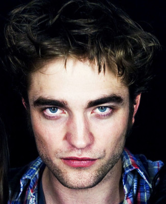 Robert Pattinson pic #341971