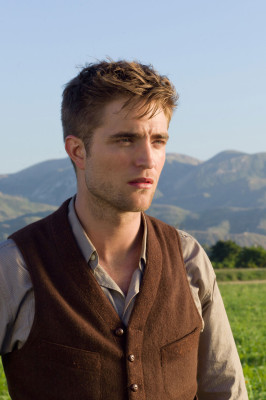 photo 24 in Robert Pattinson gallery [id370695] 2011-03-15 00:00:00