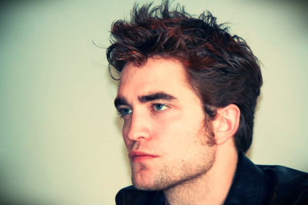 Robert Pattinson pic #332863