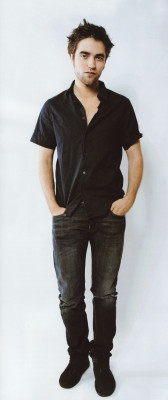 Robert Pattinson pic #305593