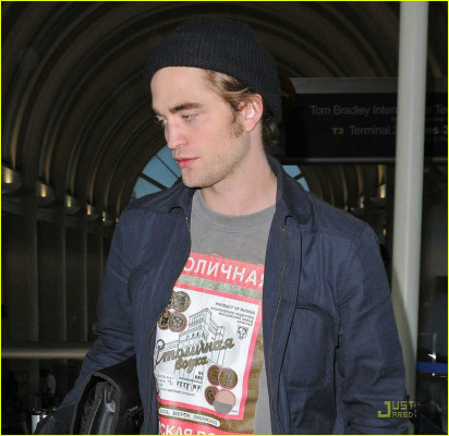 Robert Pattinson pic #145546