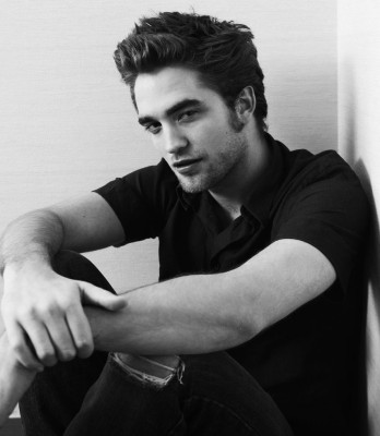 photo 9 in Robert Pattinson gallery [id214561] 2009-11-30 00:00:00