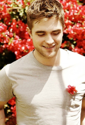 Robert Pattinson pic #318893