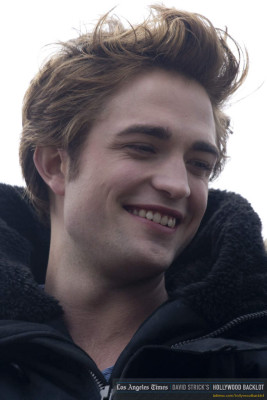 Robert Pattinson pic #124978
