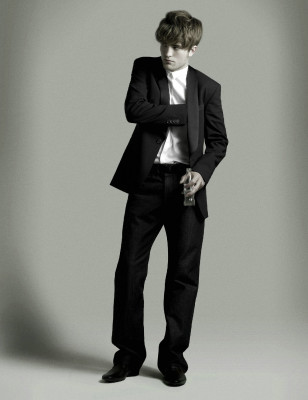 photo 27 in Robert Pattinson gallery [id207985] 2009-11-16 00:00:00