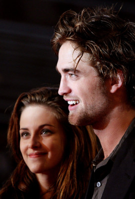 Robert Pattinson pic #124960