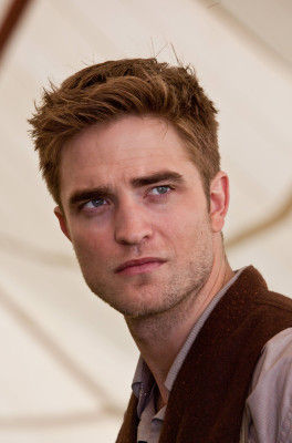 photo 15 in Robert Pattinson gallery [id387933] 2011-04-25 00:00:00