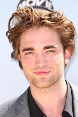 Robert Pattinson pic #125081
