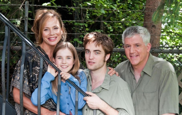 Robert Pattinson pic #335599
