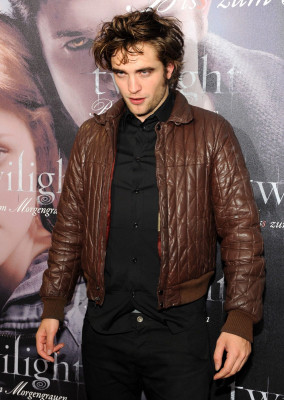 Robert Pattinson pic #302343