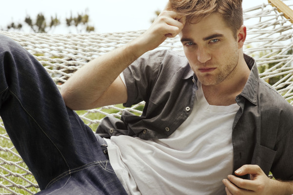 Robert Pattinson pic #322941