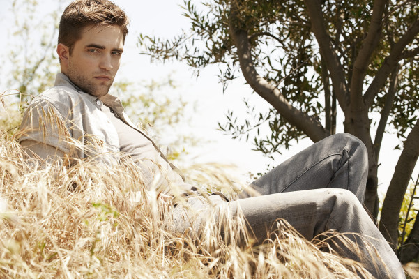Robert Pattinson pic #322940