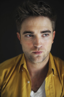 Robert Pattinson pic #346054