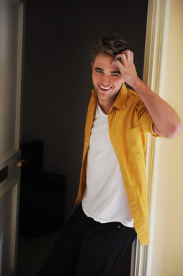 Robert Pattinson pic #346052