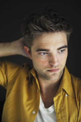 Robert Pattinson pic #346059