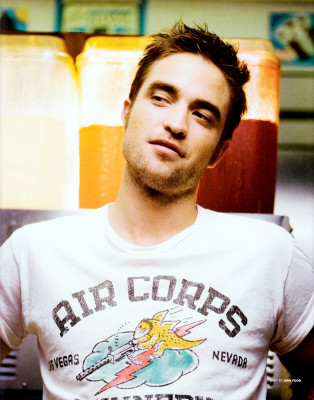Robert Pattinson pic #538583
