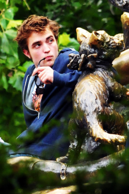 Robert Pattinson pic #175812