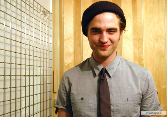photo 9 in Robert Pattinson gallery [id122810] 2008-12-22 00:00:00