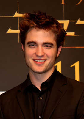 Robert Pattinson pic #315442