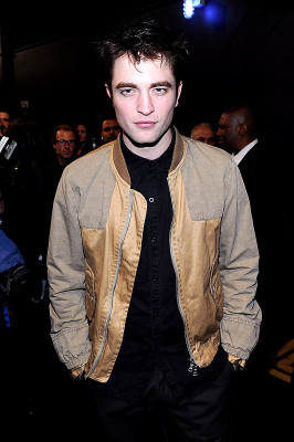 Robert Pattinson pic #337994