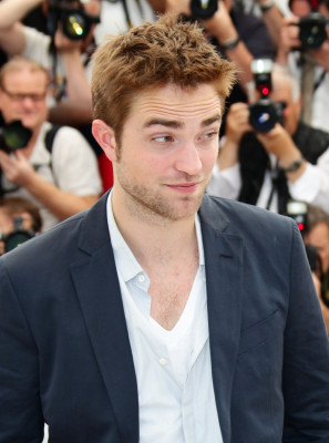 photo 3 in Robert Pattinson gallery [id527241] 2012-06-26 00:00:00
